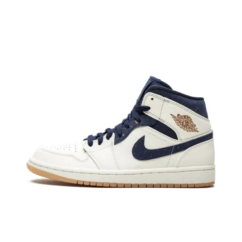 Jordan 1 Retro Mid Jeter