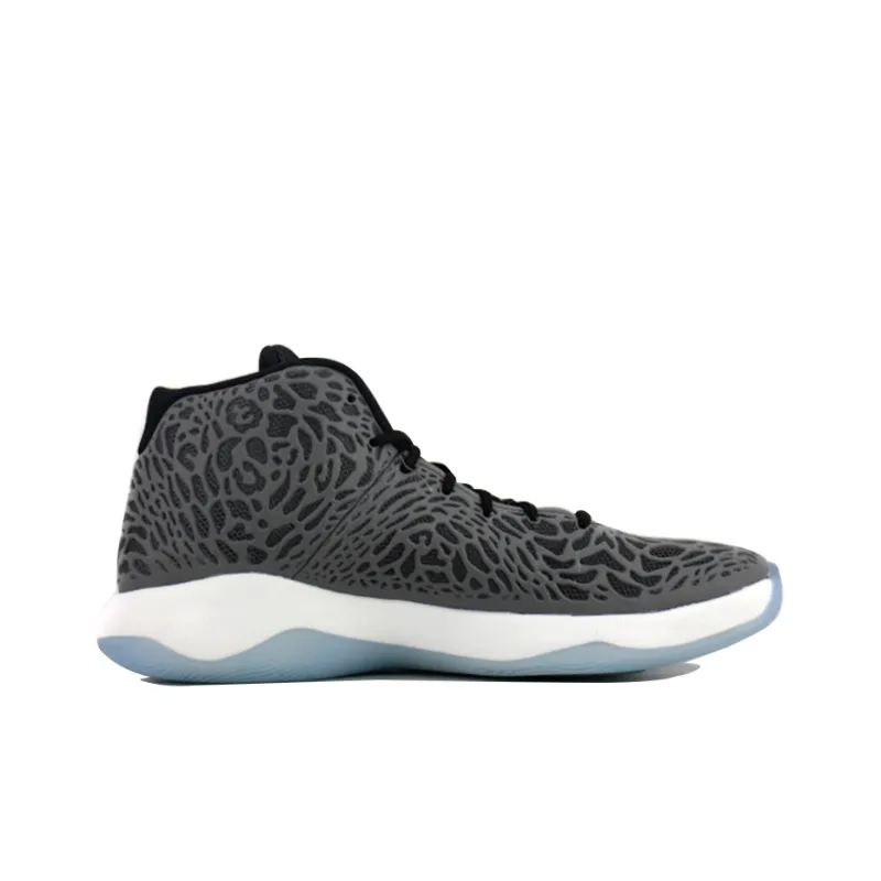 JORDAN Ultra Fly 'Cool Grey'-1