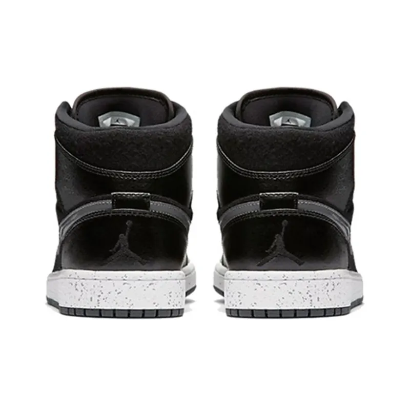 Jordan 1 Mid Premium Winterized Black Grey-4