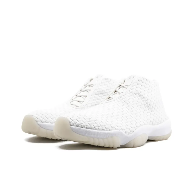 Jordan Future Phantom-2