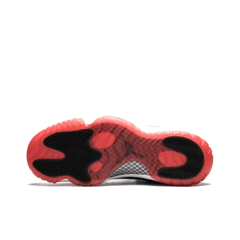 Jordan 11 Retro Low Bred 2015-3