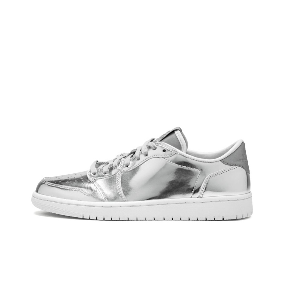 若者に人気のブランド Metallic Pinnacle Low Retro 1 Jordan Silver POIZON - 7.5 M US 防具