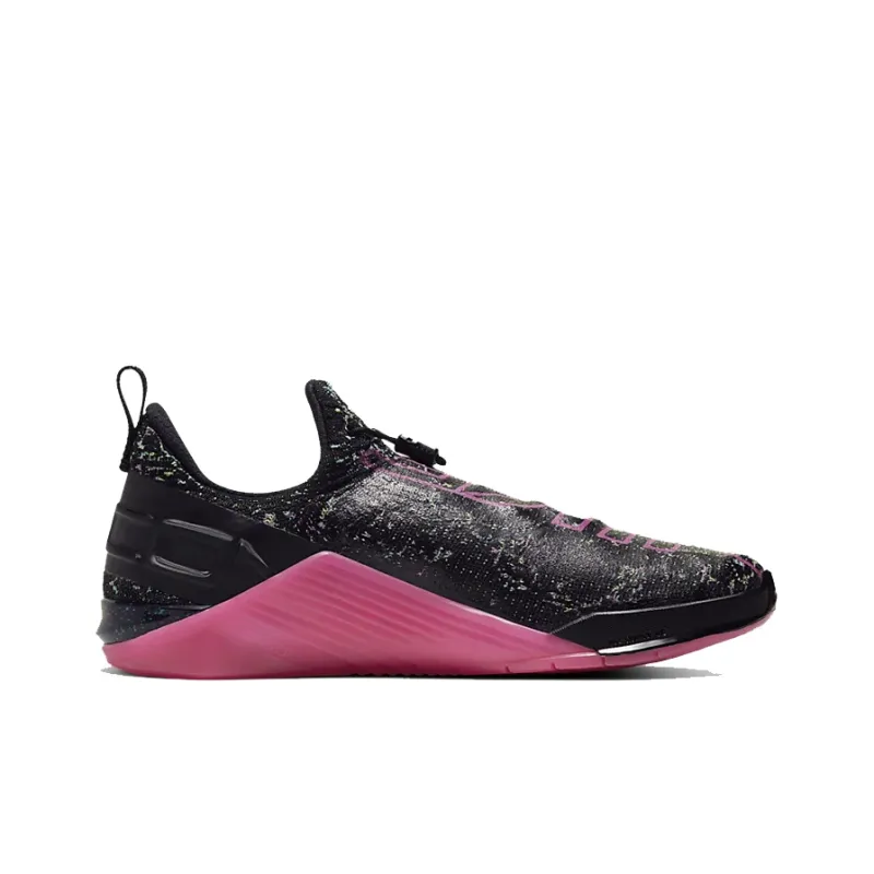 Nike React Metcon Amp 'Black Fire Pink'-1