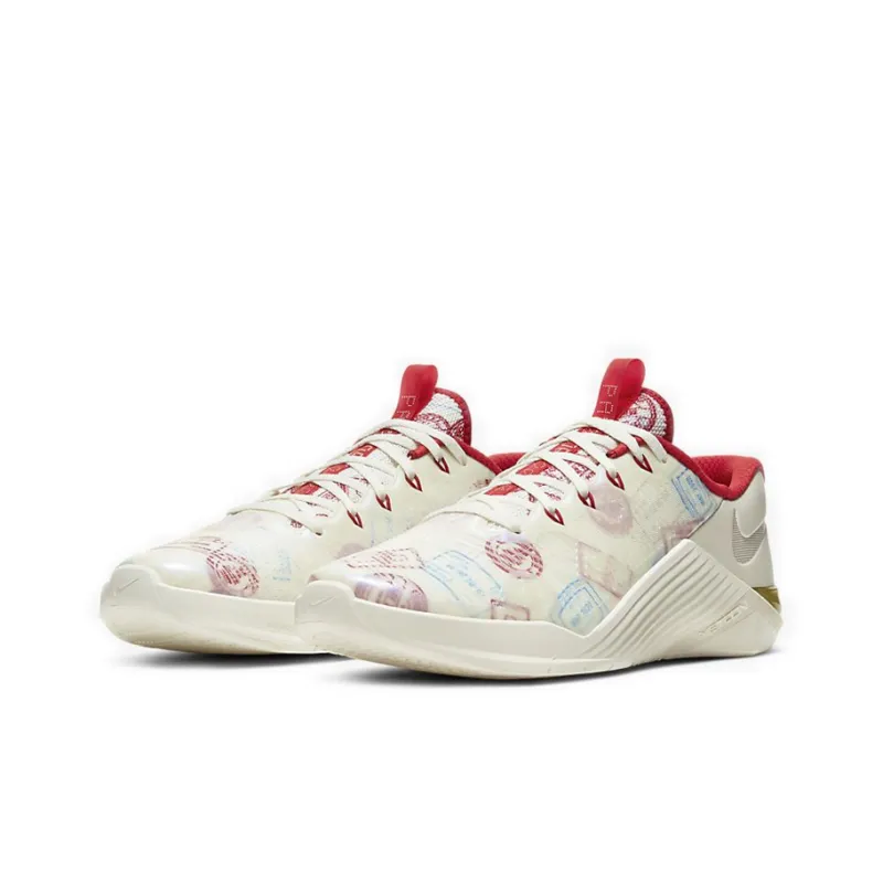 Nike Metcon 5 Amp Passport-2