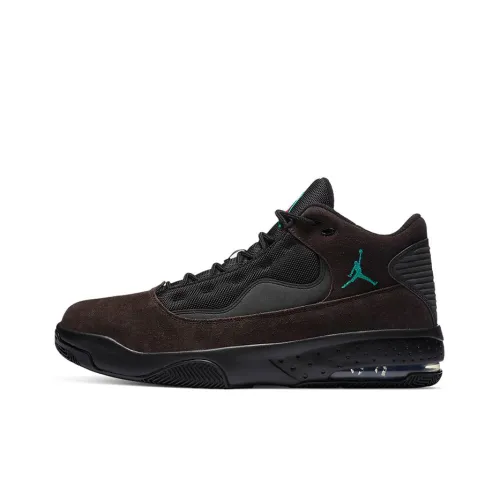 Jordan Max Aura 2 Velvet Brown