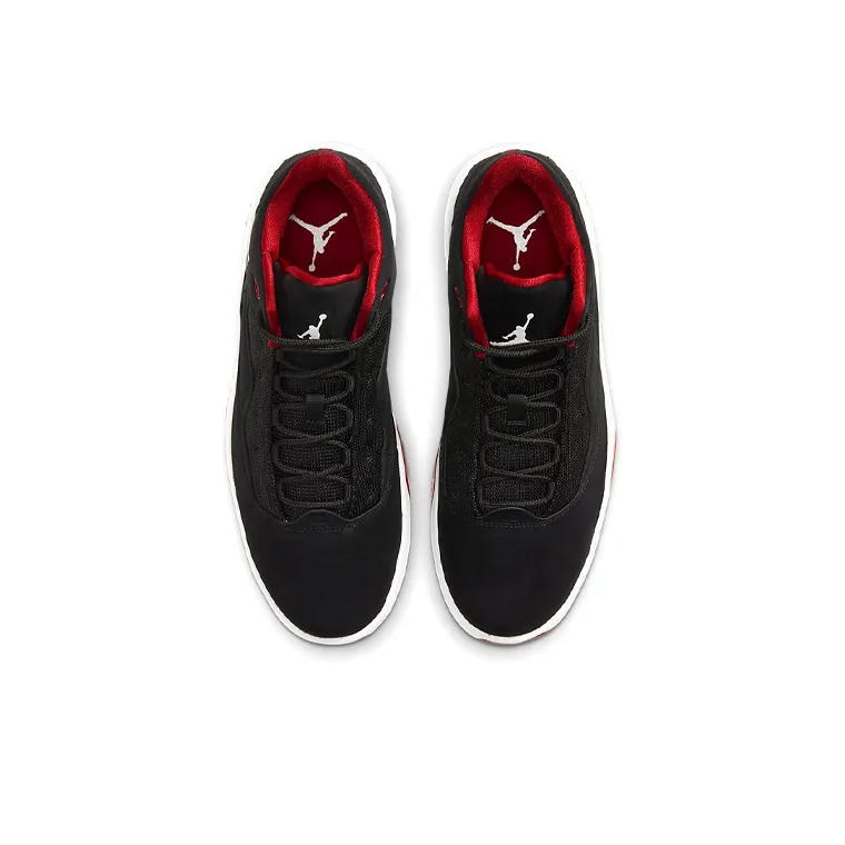 Jordan Max Aura 2 Black Gym Red-3
