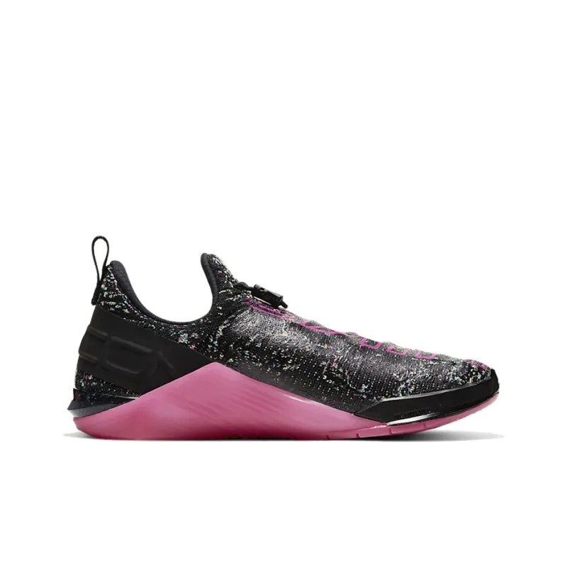 Nike React Metcon Amp 'Black Fire Pink' Women's-1