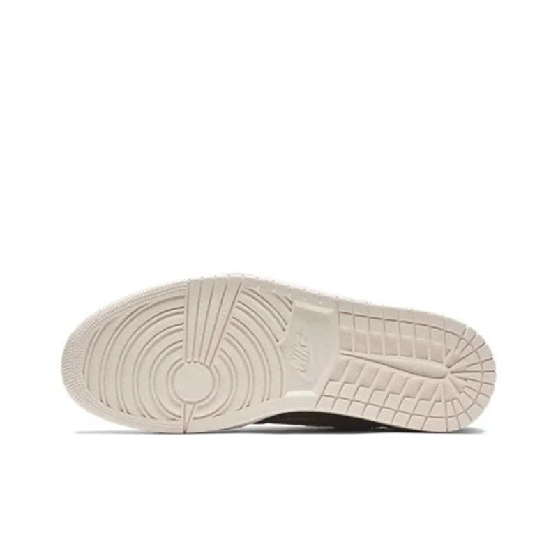 JORDAN 1 Retro Low Flyknit Black Guava Ice-4