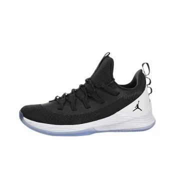 JORDAN Ultra Fly 2 Low Black White