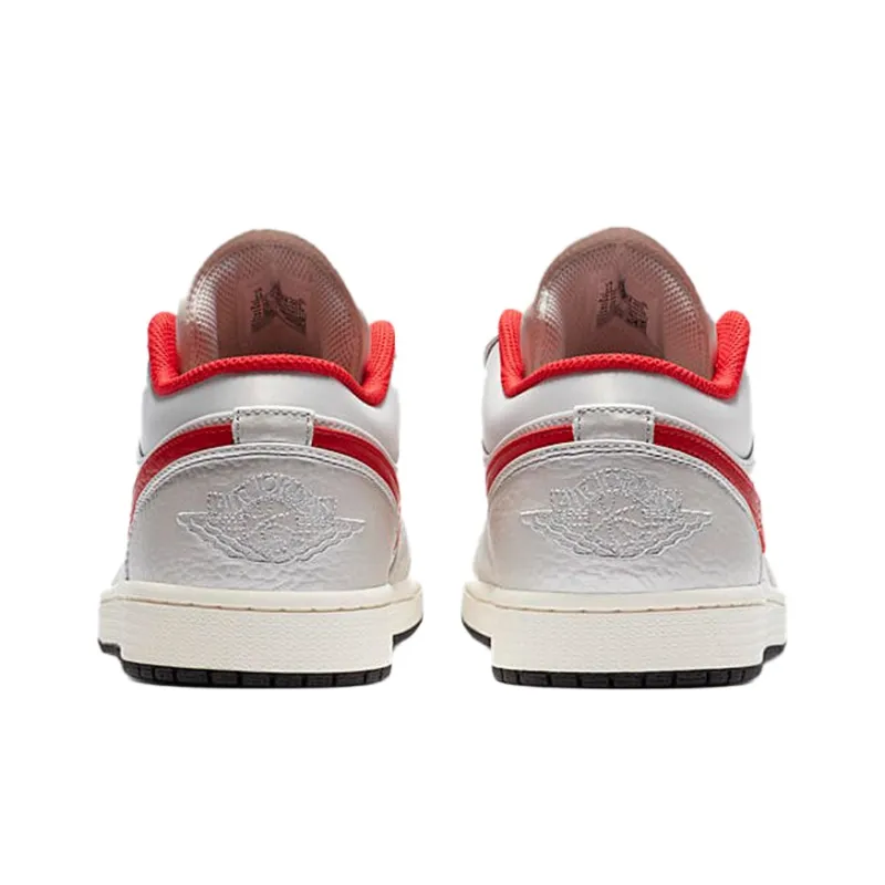 Jordan 1 Low Night Track-4