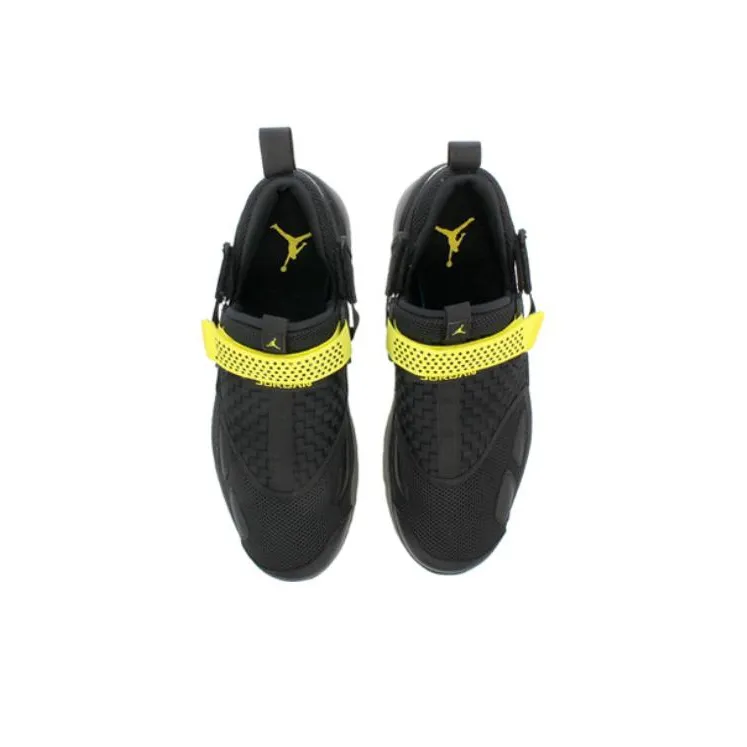 JORDAN Trunner Lx Thunder-2