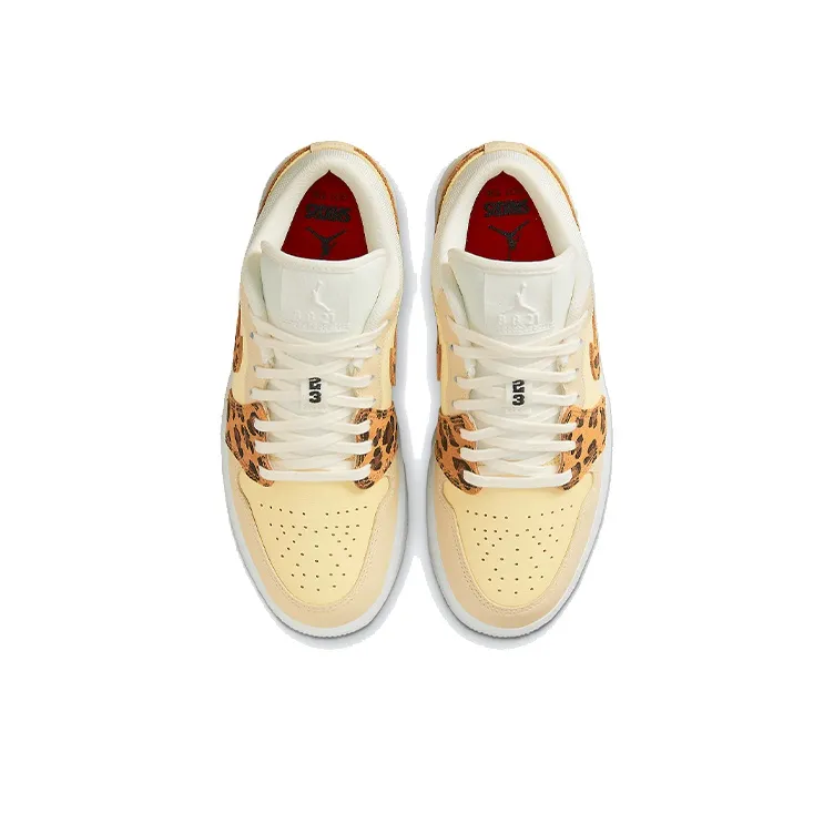 Jordan 1 Low SNKRS Day Women's-3