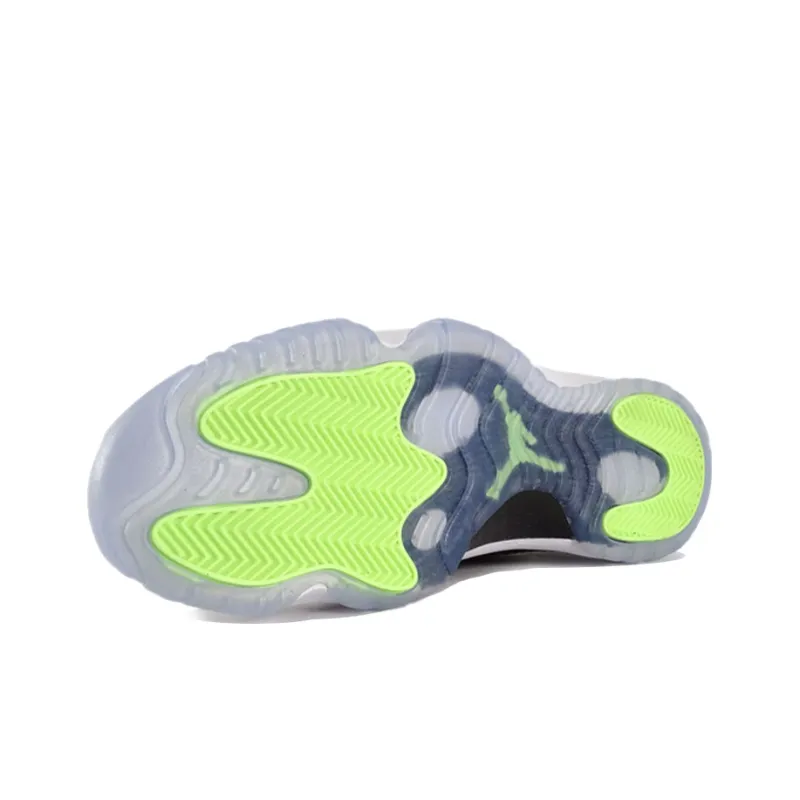 JORDAN Future Low 'Black Ghost Green'-4