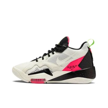 JORDAN Zoom '92 'White Flash Crimson' Women's