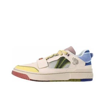 LiNing Anti Slip Wear Resistant Low Top Vintage Basketball Shoes Yellow Green