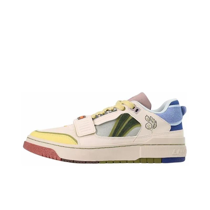 LiNing Anti Slip Wear Resistant Low Top Vintage Basketball Shoes Yellow Green-0