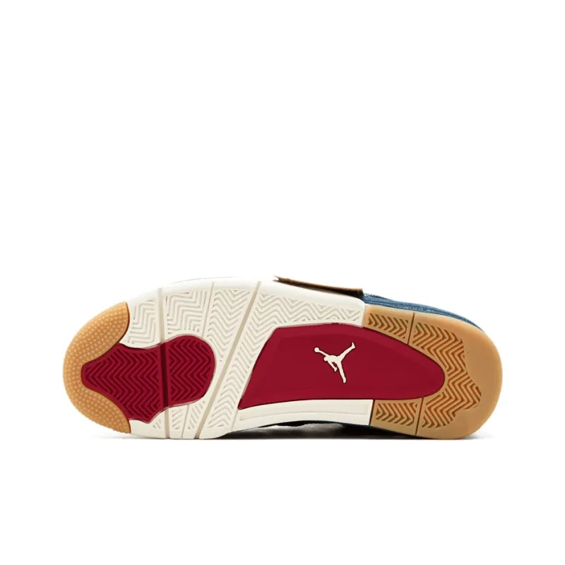 Jordan 4 Retro Levi's Denim Tag With Levi's Logo-5