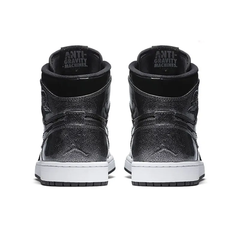 Jordan 1 Retro Black Patent-3