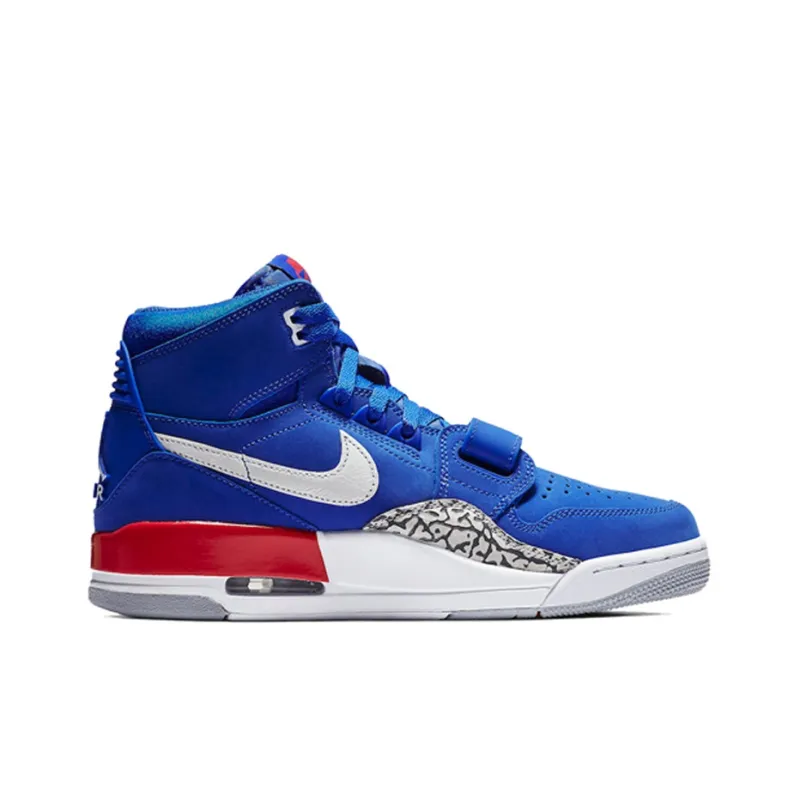 Jordan Legacy 312 Pistons-1