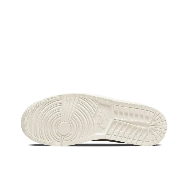 Jordan 1 Centre Court Light Bone-5
