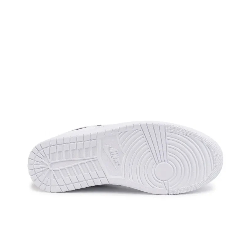 Jordan Access White Black University Red-4