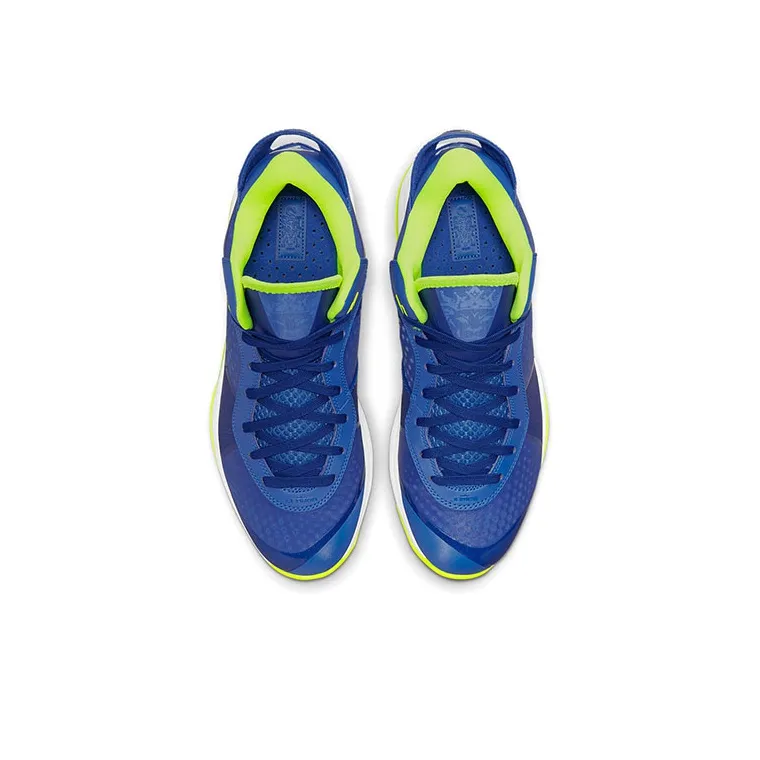 Nike LeBron 8 V2 Low Sprite 2021-3