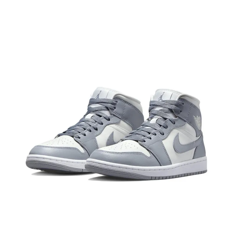 Air Jordan 1 Mid 'Stealth' Women's-2