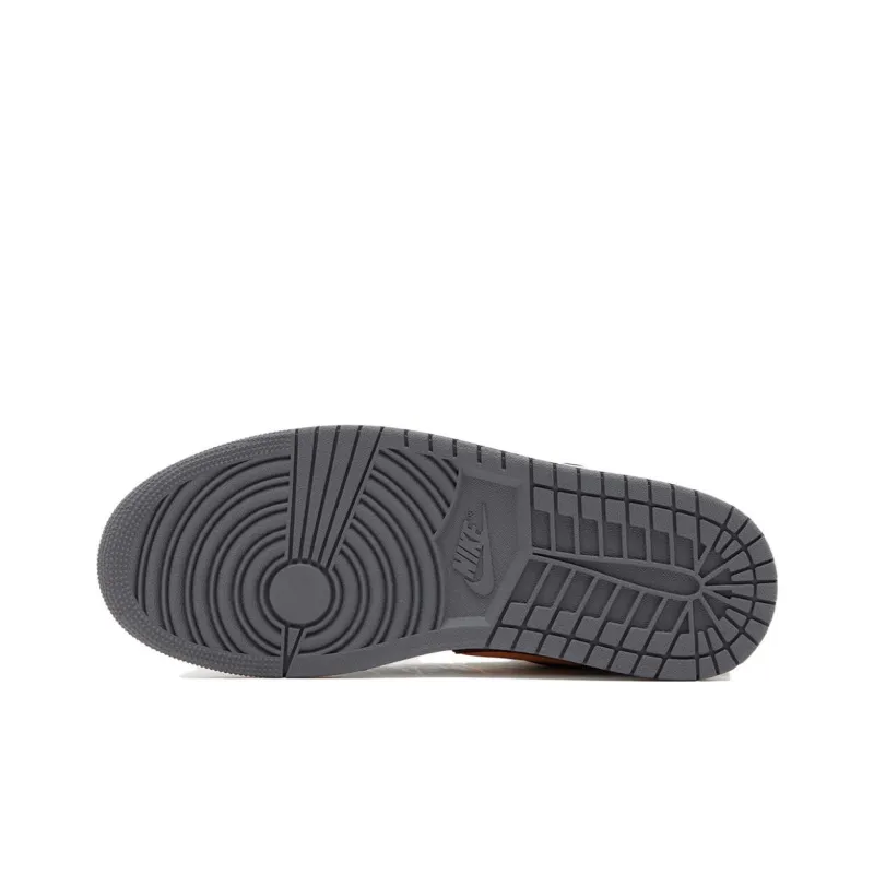 Jordan 1 Low SE Light Graphite Vivid Orange-4