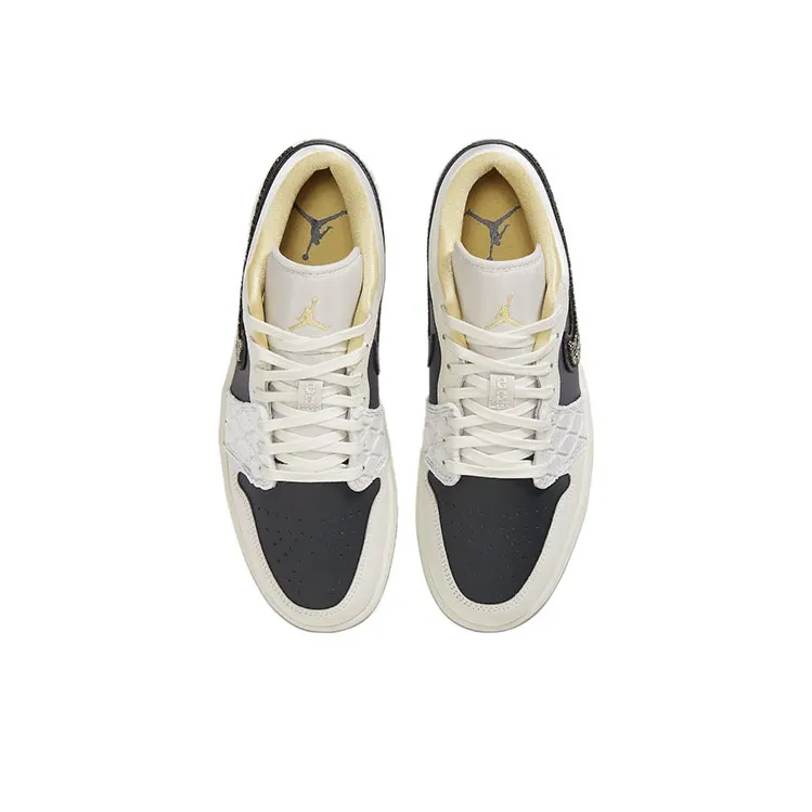 JORDAN 1 Low Beaded Swoosh-3