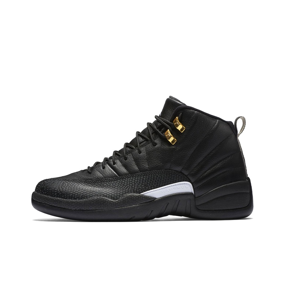 Jordan 12 Retro International Flight POIZON