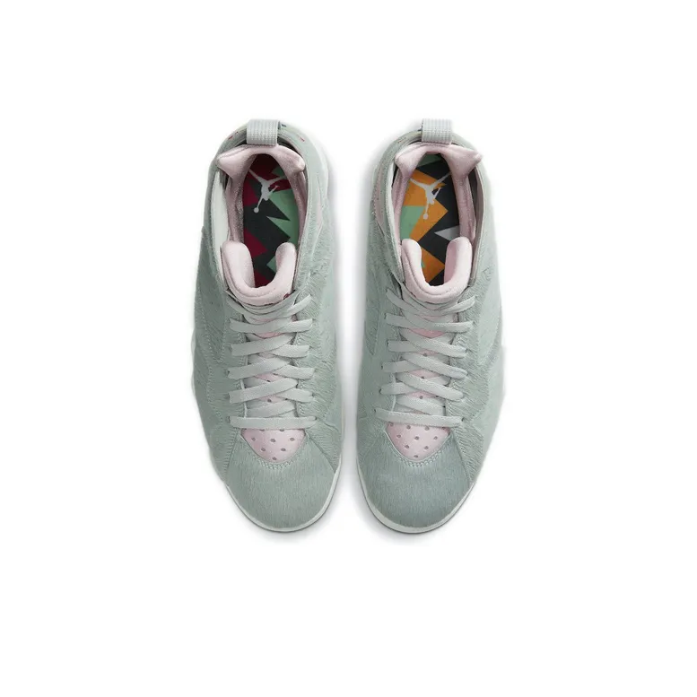 Jordan 7 Retro Neutral Grey-3