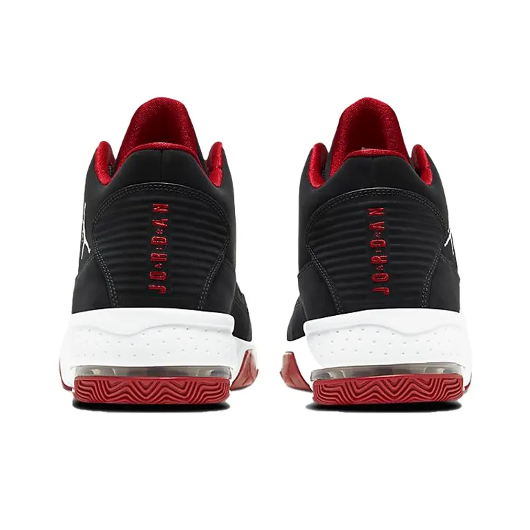 Jordan Max Aura 2 Black Gym Red-4