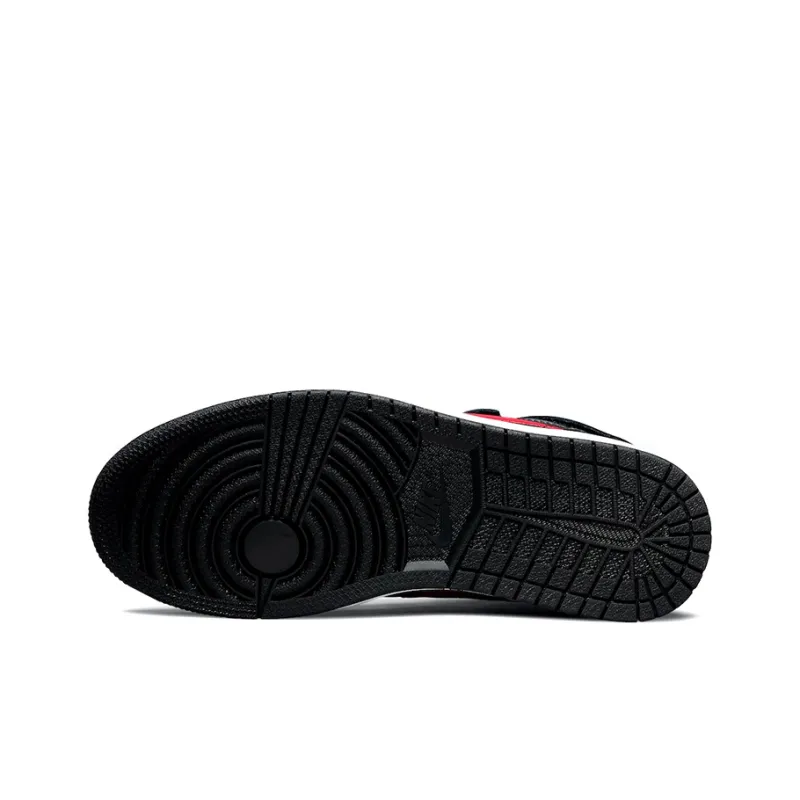Jordan 1 High FlyEase Black Gym Red Smoke Grey-5