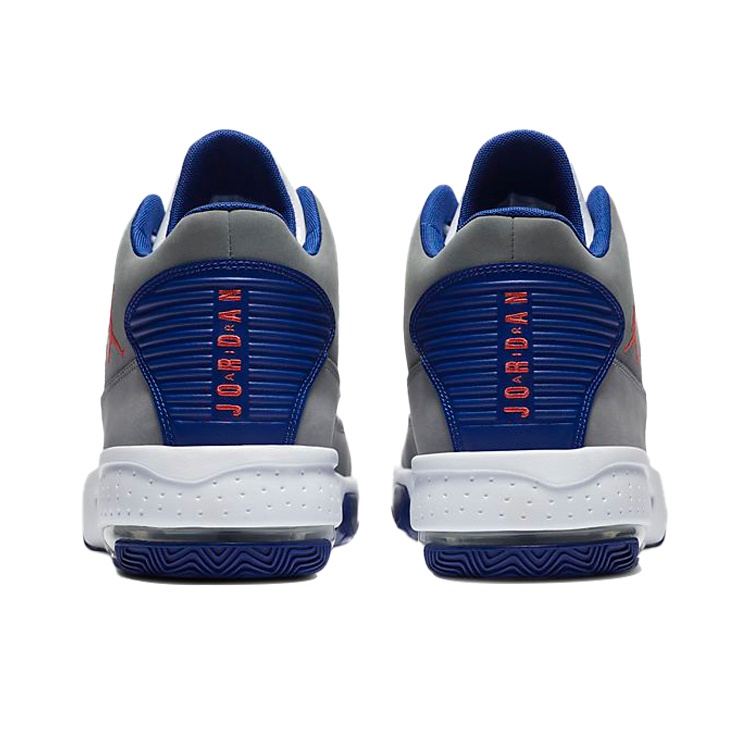 air jordan max aura 2 blue