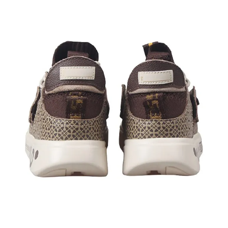 LiNing Essence ACE Cushioning, Slip Resistant, And Abrasion Resistant Mid Top Vintage Basketball Shoes Men's Khaki-2