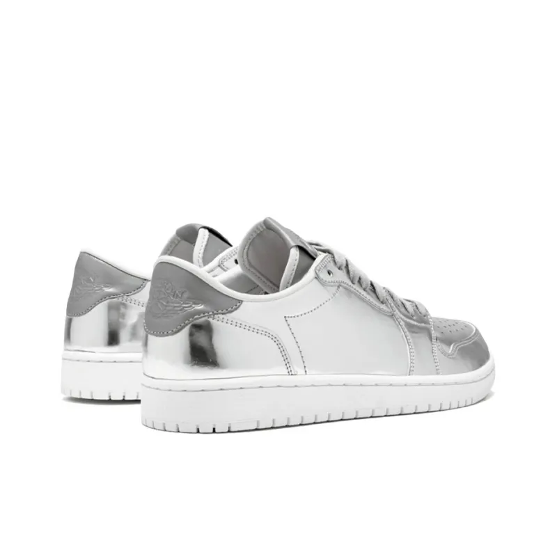 Jordan 1 Retro Low Pinnacle Metallic Silver-3