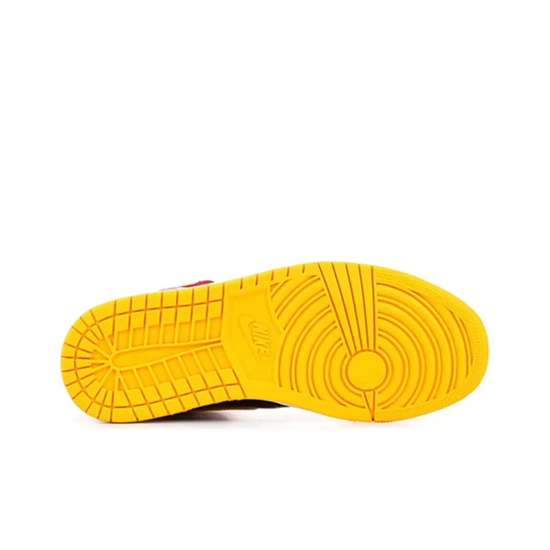Jordan 1 Retro Human Highlight-4