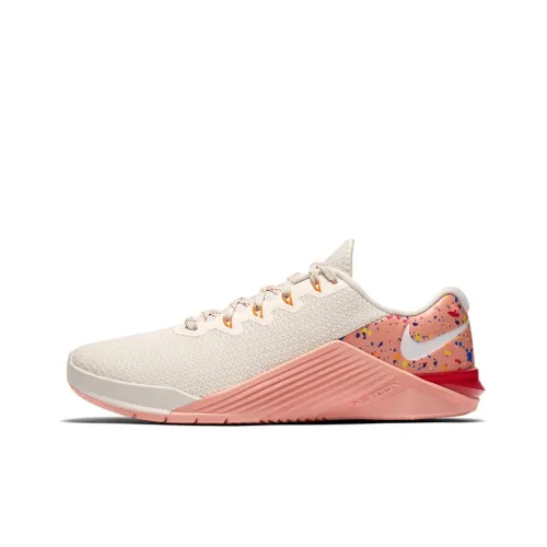 Nike Metcon 5 Training Shoes Women's Low-Top White/Pink