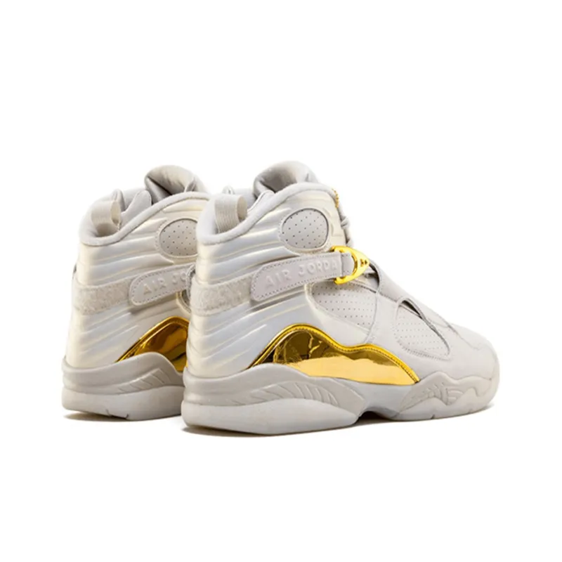 Jordan 8 Retro Champagne-3