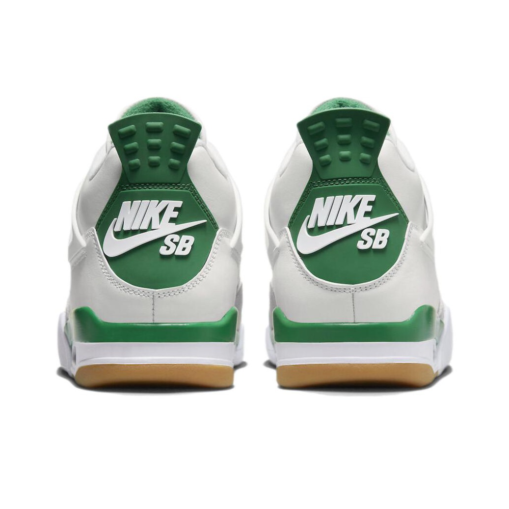 SB x Air Jordan 4 Retro SP 'Pine Green' DR5415-103