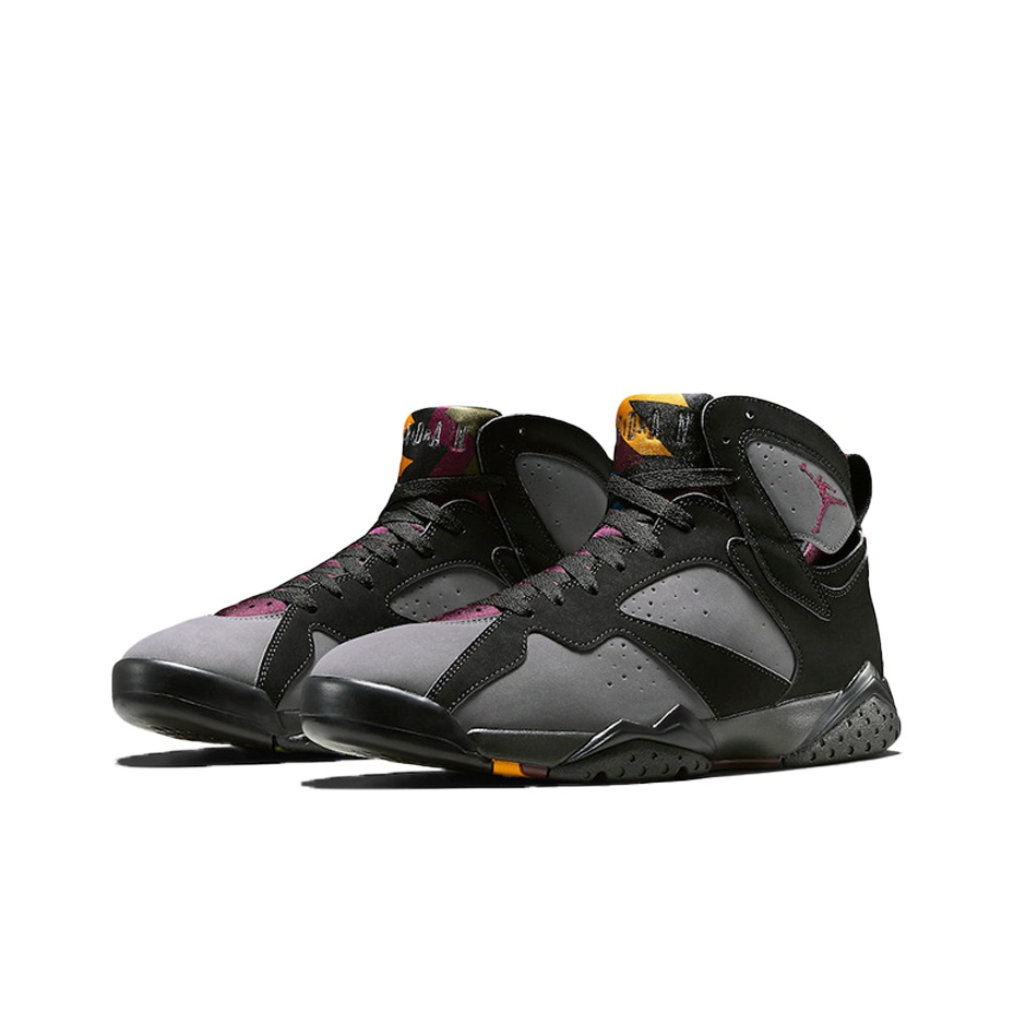 Jordan Bordeaux 7’s store