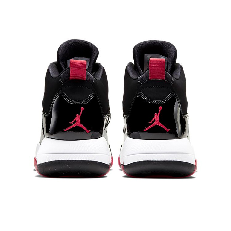 jordan maxin 200 women's
