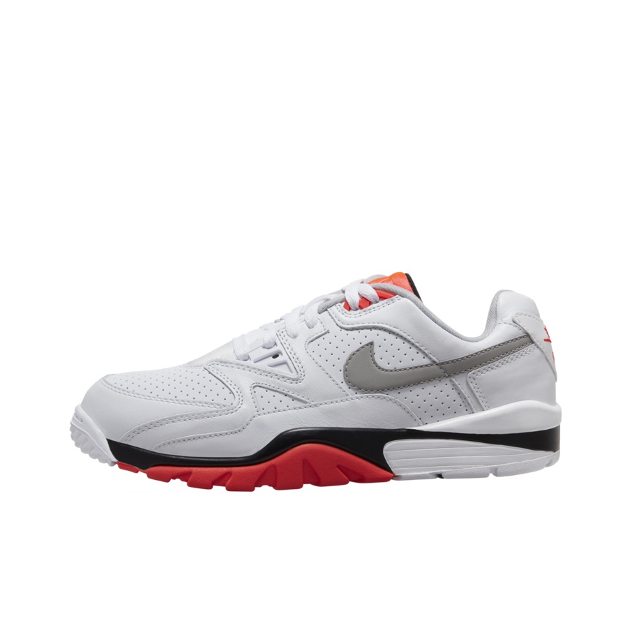 nike air trainer 3 infrared