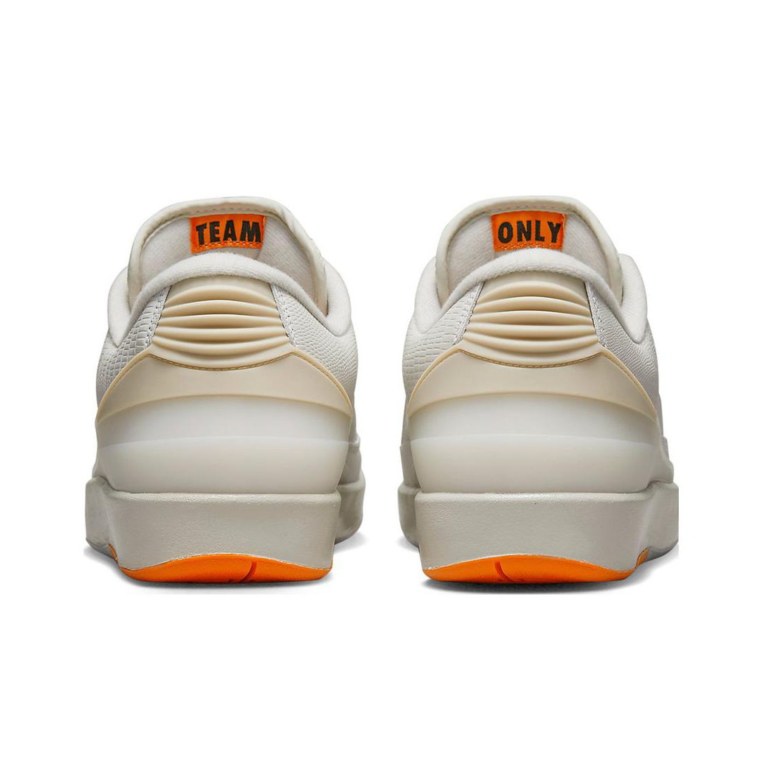 JORDAN 2 Retro Low Shelflife - POIZON
