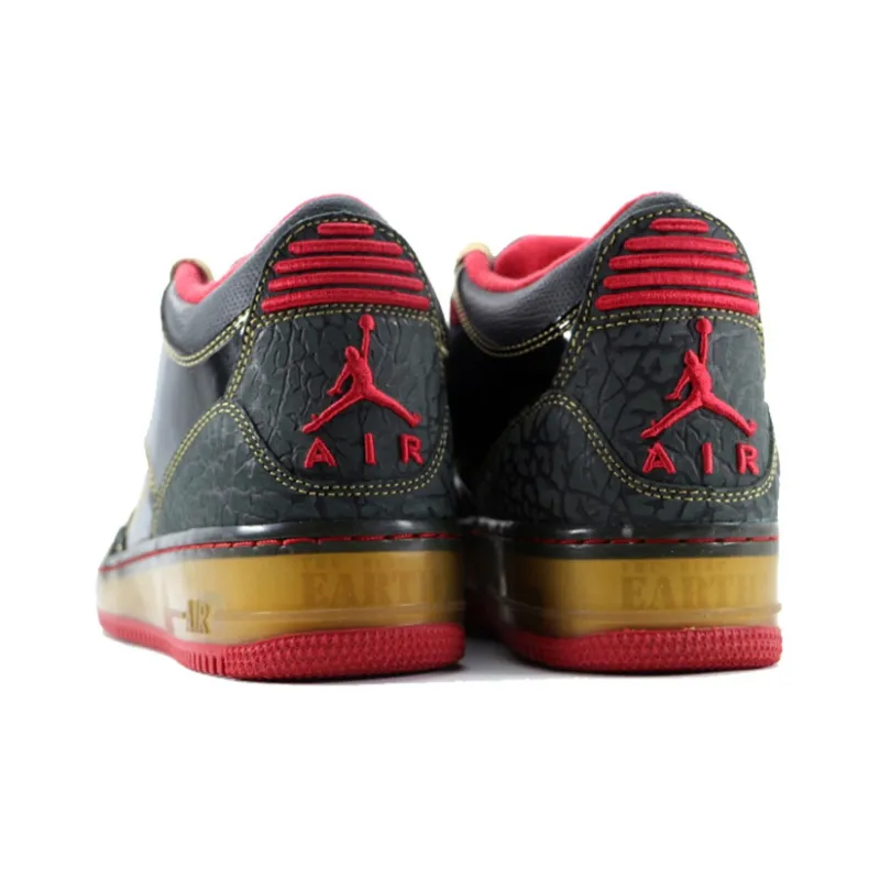JORDAN Fusion 3 'Varsity Red'-3
