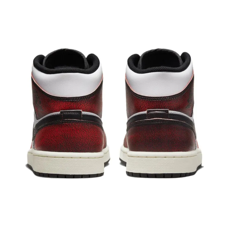 Air Jordan 1 Mid 'Wear Away Chicago'-4