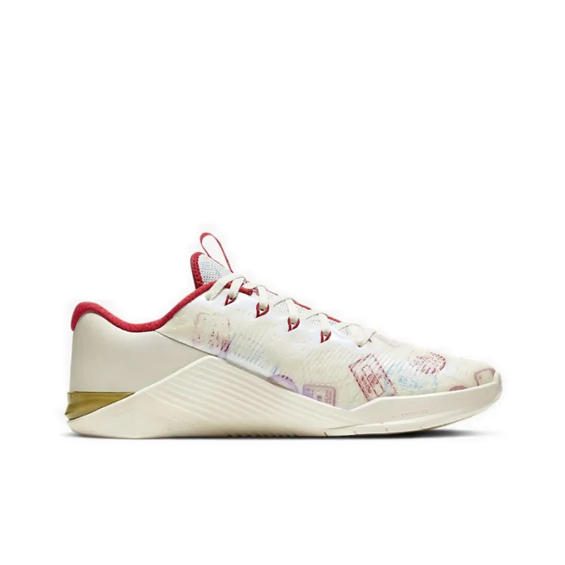 Nike Metcon 5 Amp Passport-1