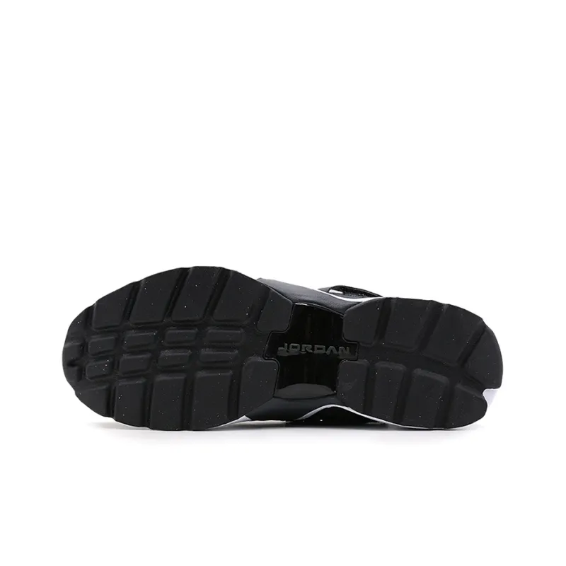 Jordan Trunner High Triple Black-4