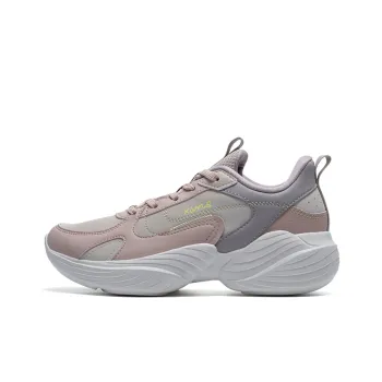 XTEP Training Shoes Women's Low Top Beige/Pink