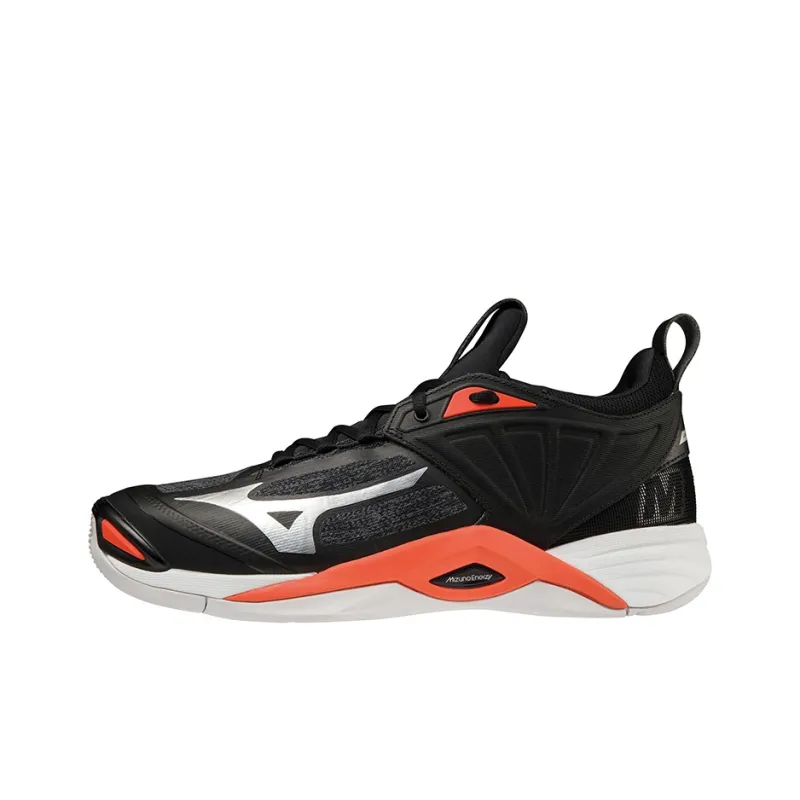 Mizuno Wave Momentum 2 'Black'-0